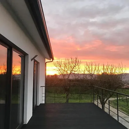 Casa Nova Feriehus Guimarães
