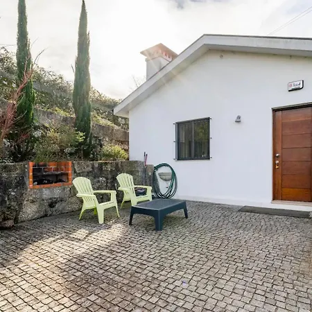 Casa Nova Hébergement de vacances Guimarães