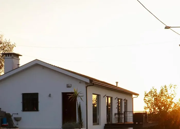 Casa Nova Semesterbostad Guimarães